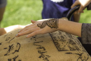 10 Tips for Optimum Henna Fun